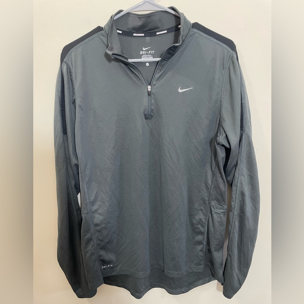 Nike Men's Dark Gray Performance Running Quarter zip